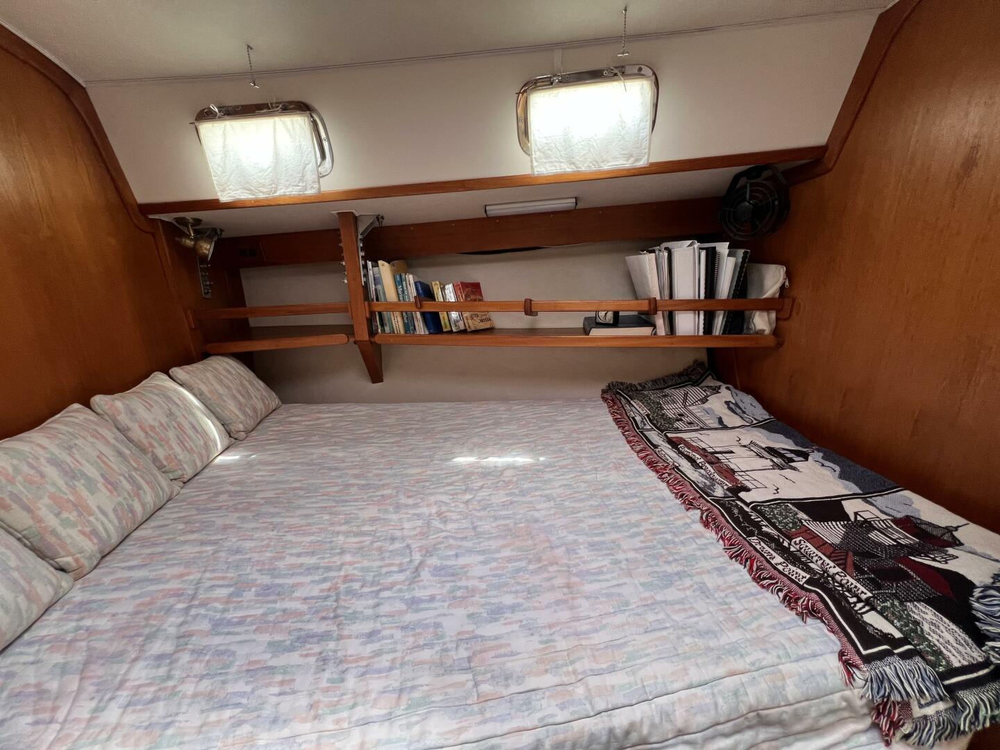 Slide: The Image of Caliber 40 1994 - 5323955