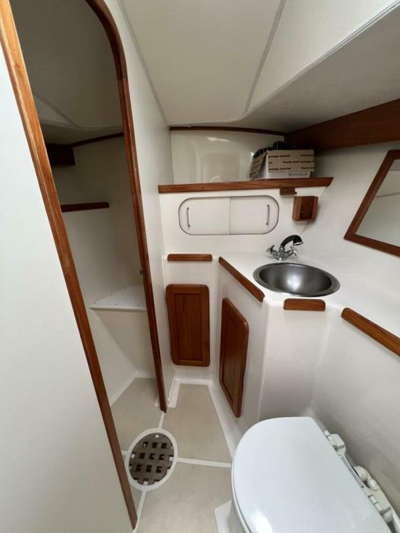 Slide: The Image of Caliber 40 1994 - 5323956