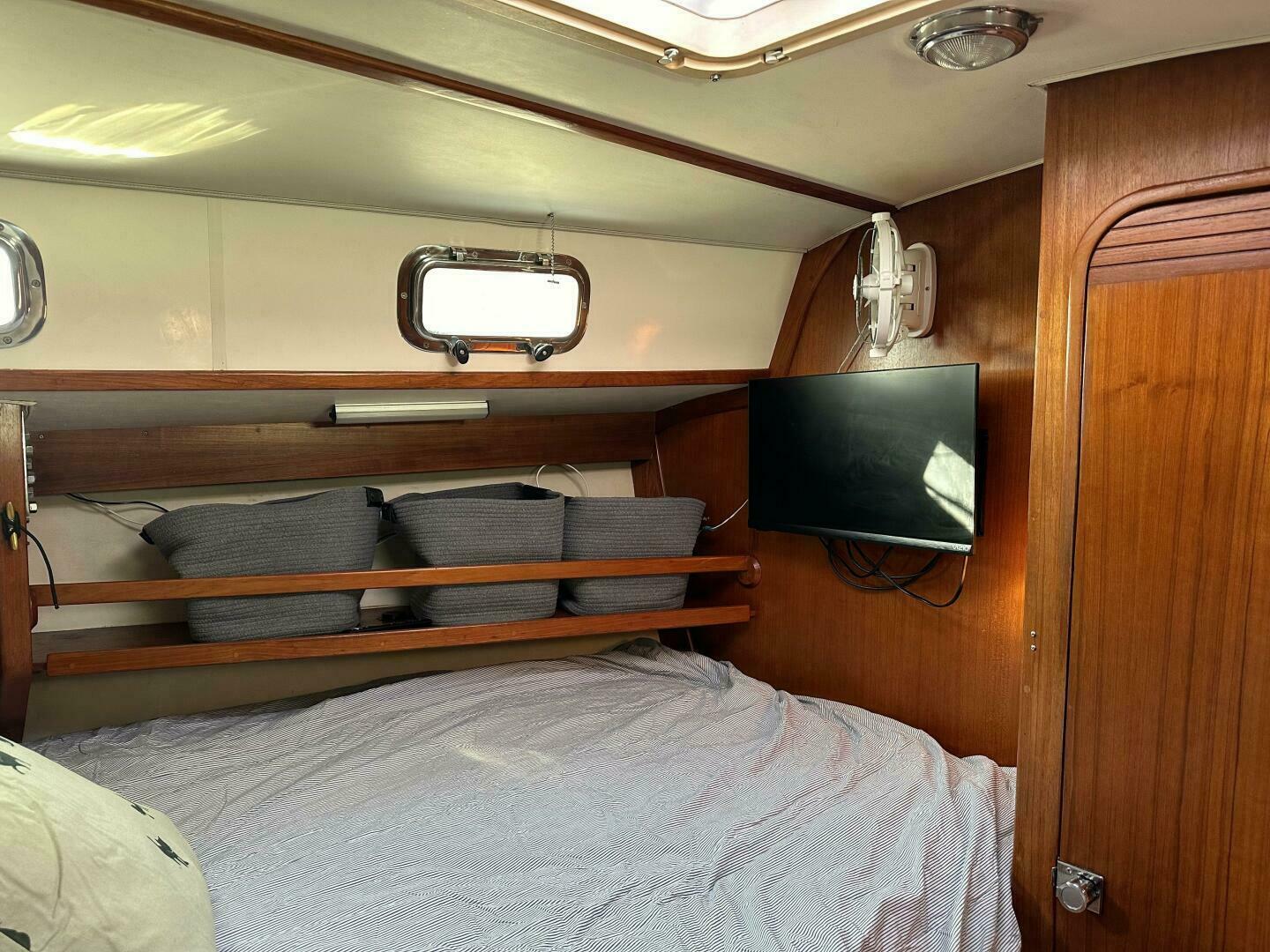 Slide: The Image of Caliber 40 LRC 2000 - 5021403