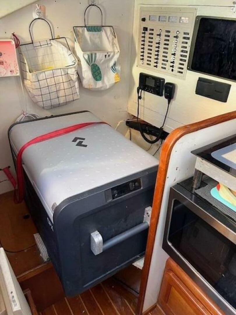 Slide: The Image of Caliber 40 LRC 2000 - 5023305