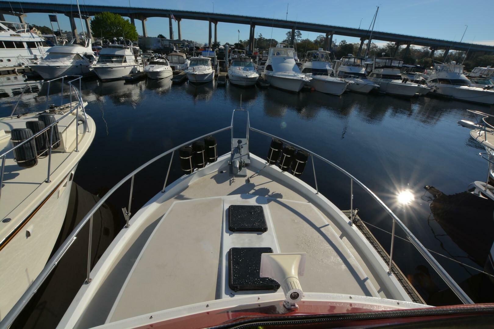 Slide: The Image of Californian 38 Motor Yacht 1983 - 5342097