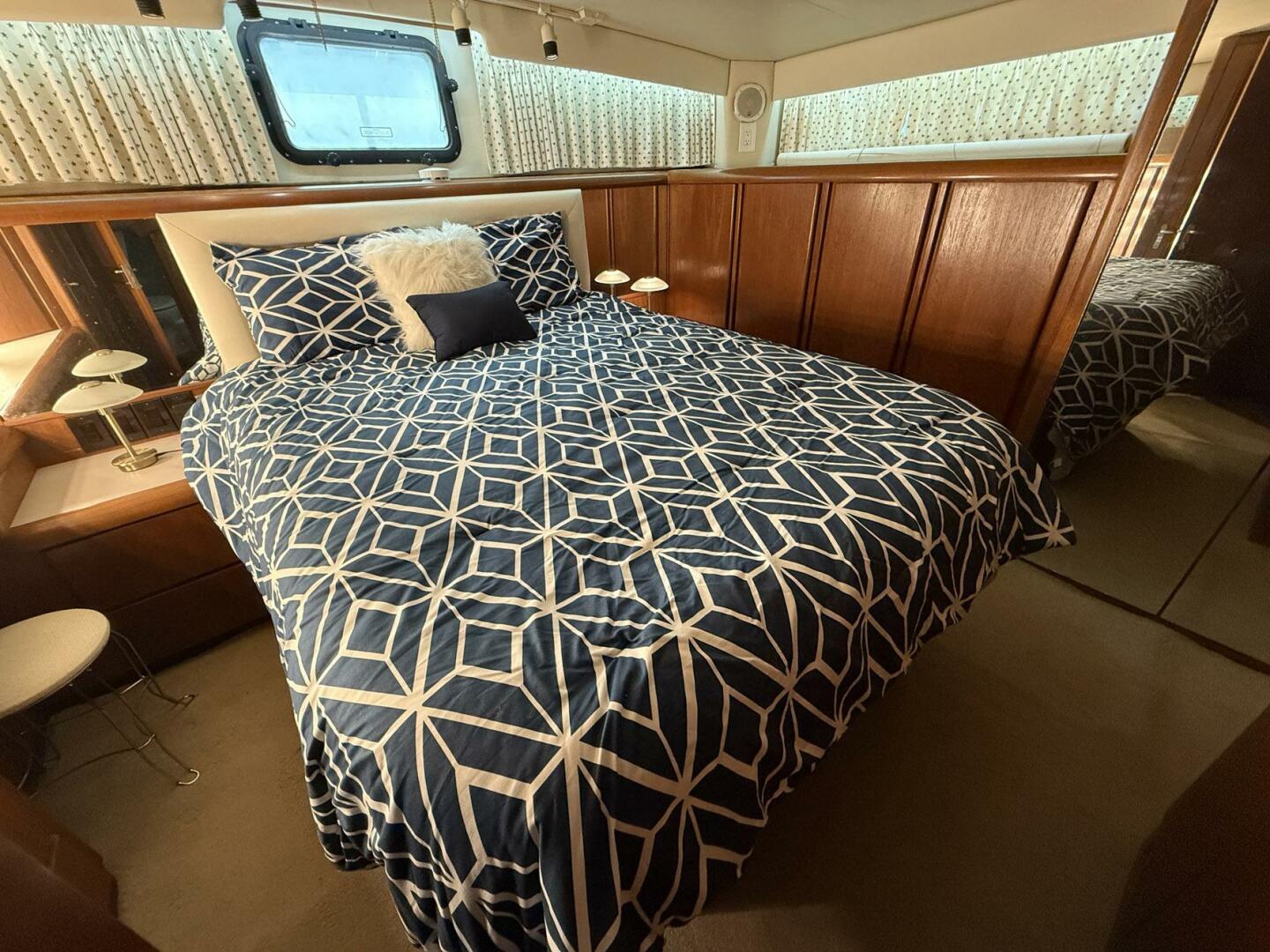 Slide: The Image of Californian 45 Aft Cabin MY 1990 - 5191403