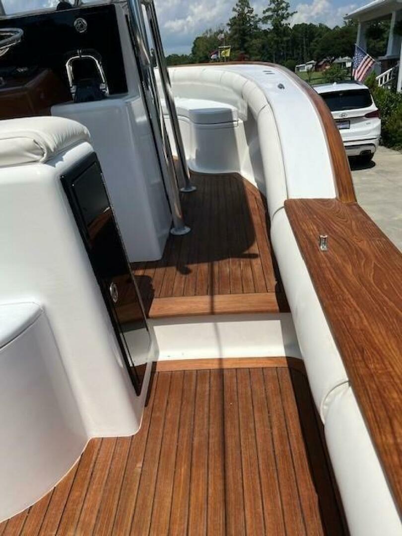 Slide: The Image of Calyber 27 CC 2004 - 4819905