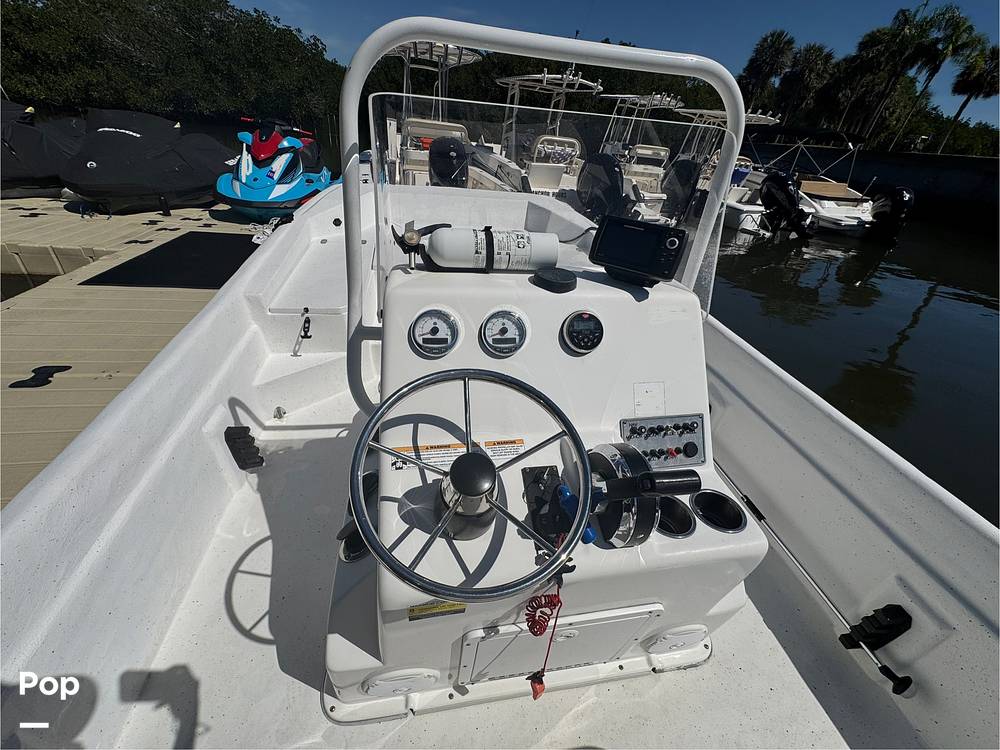 Slide: The Image of Cape Craft 19V 2022 - 15282948