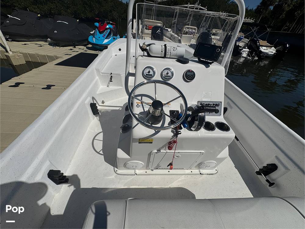 Slide: The Image of Cape Craft 19V 2022 - 15282965