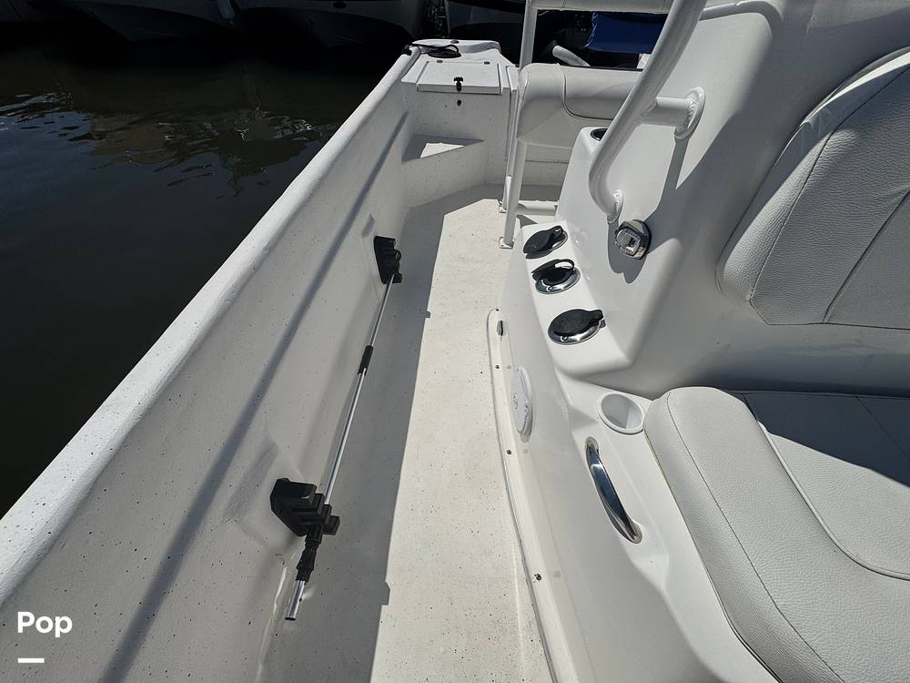 Slide: The Image of Cape Craft 19V 2022 - 15282966