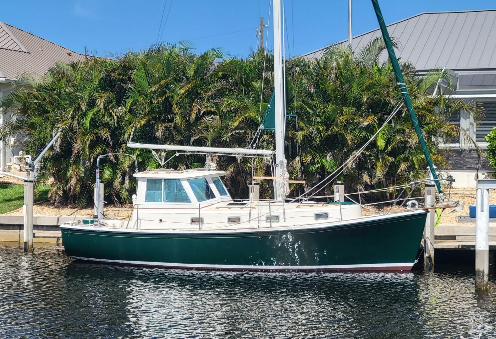 Slide: The Image of Cape Dory 30 1989 - 5388051