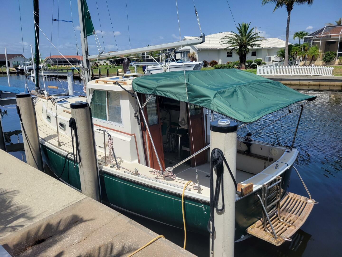 Slide: The Image of Cape Dory 30 1989 - 5386311