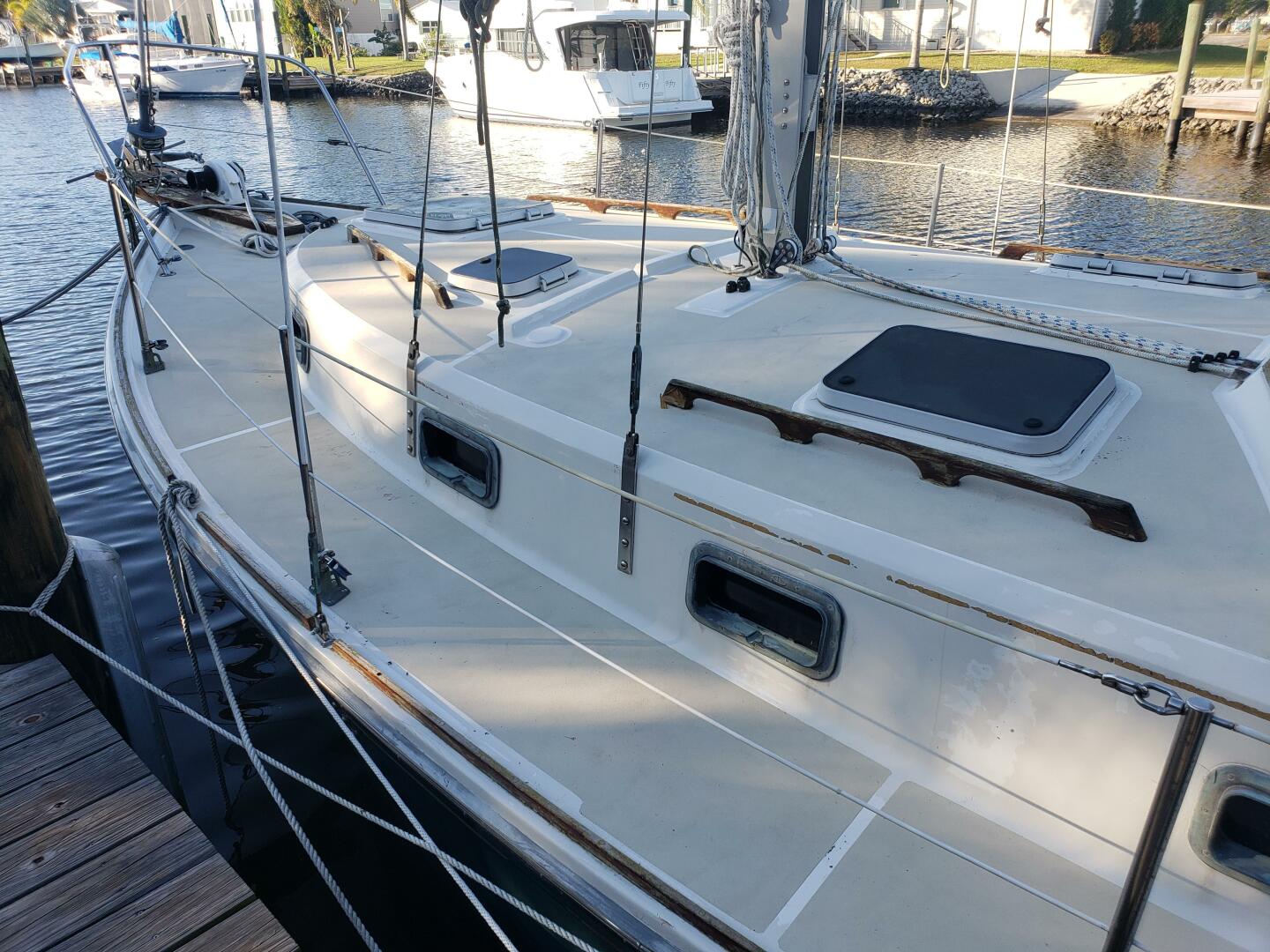 Slide: The Image of Cape Dory 30 1989 - 5386313