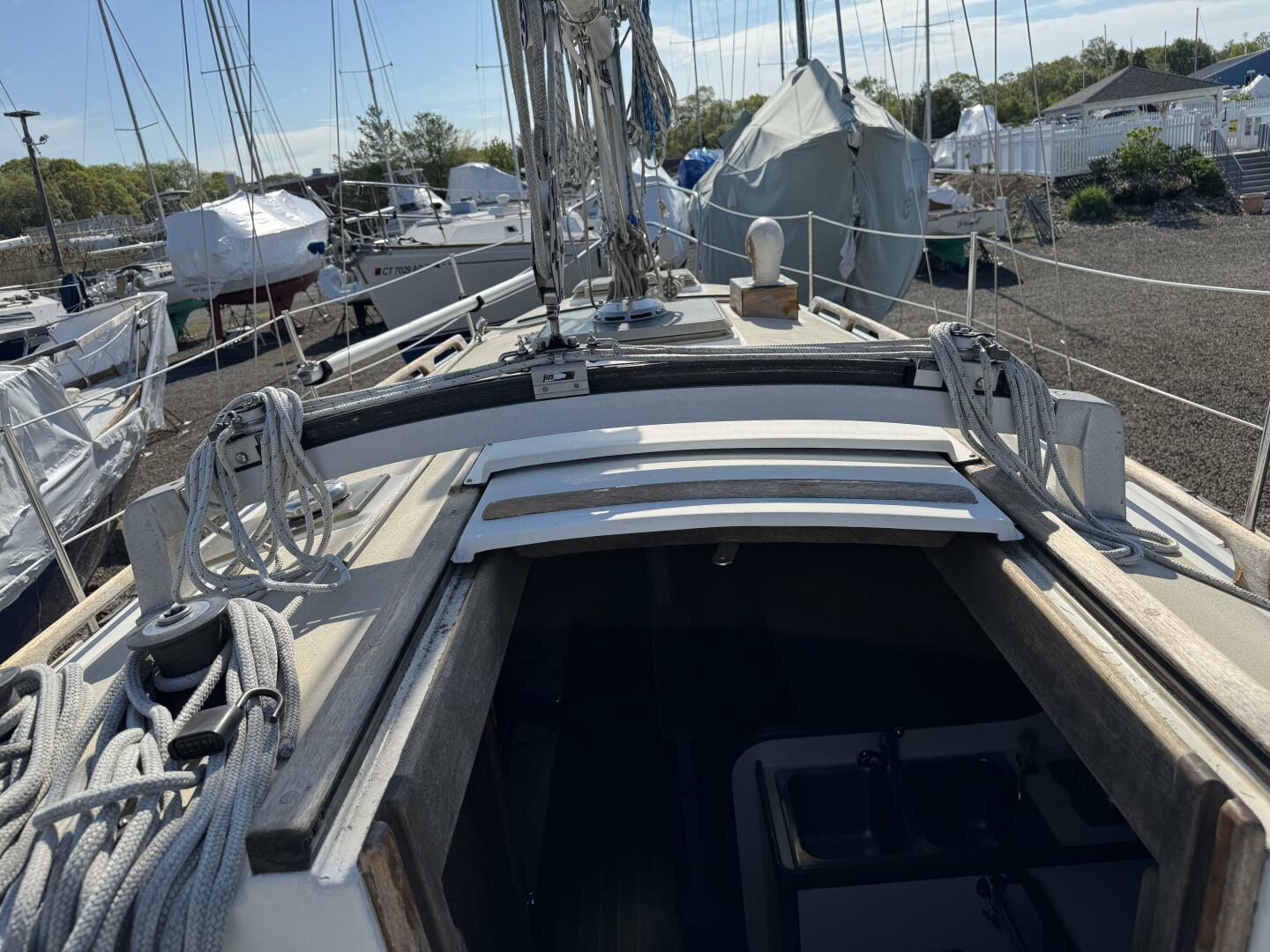 Slide: The Image of Cape Dory 31 1984 - 5317959