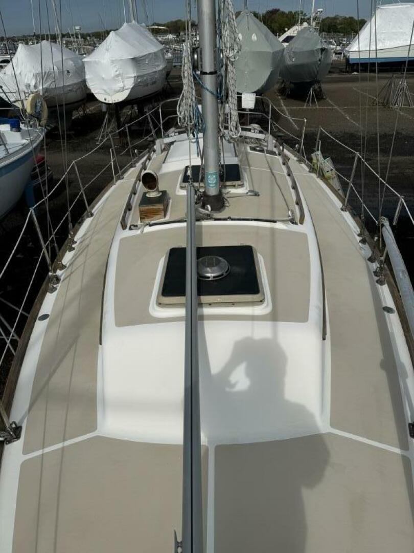 Slide: The Image of Cape Dory 31 1984 - 5317963