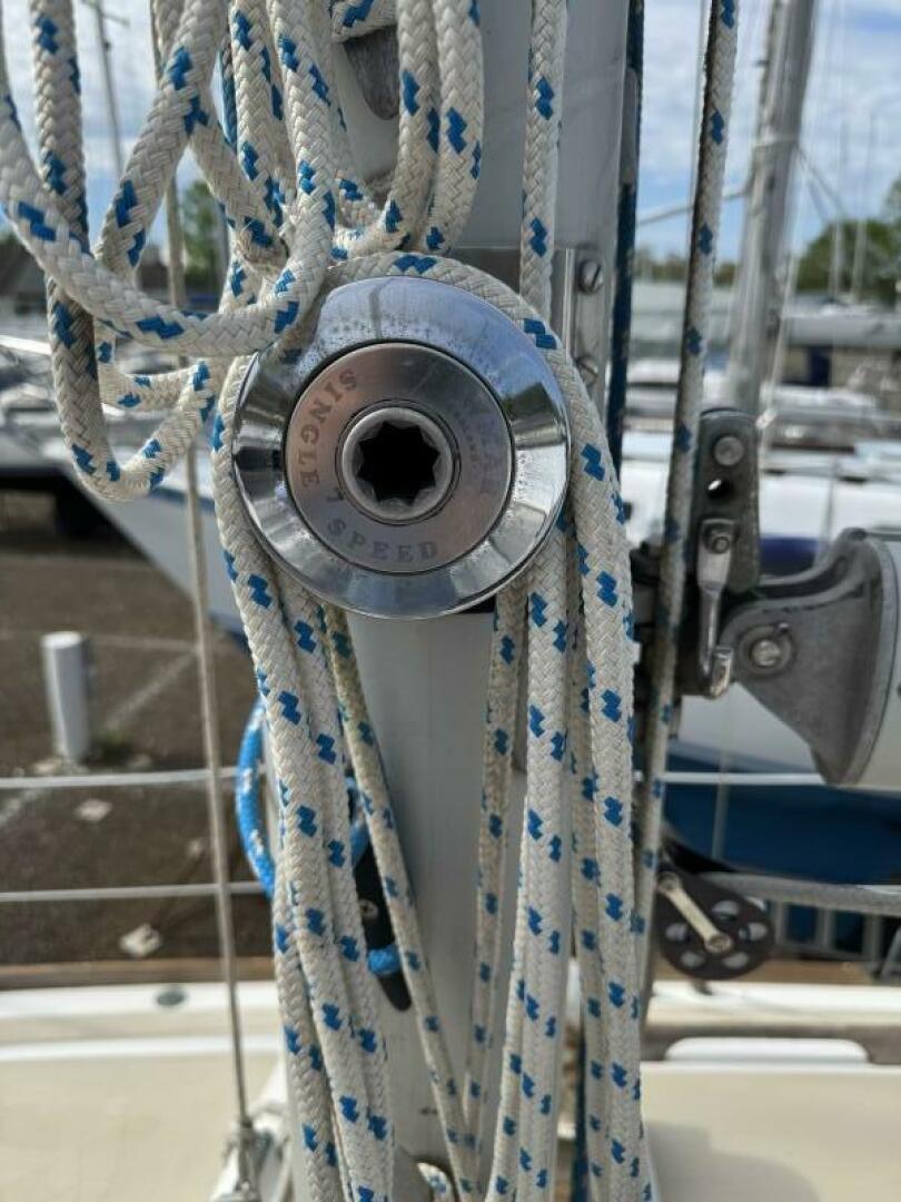 Slide: The Image of Cape Dory 31 1984 - 5317969