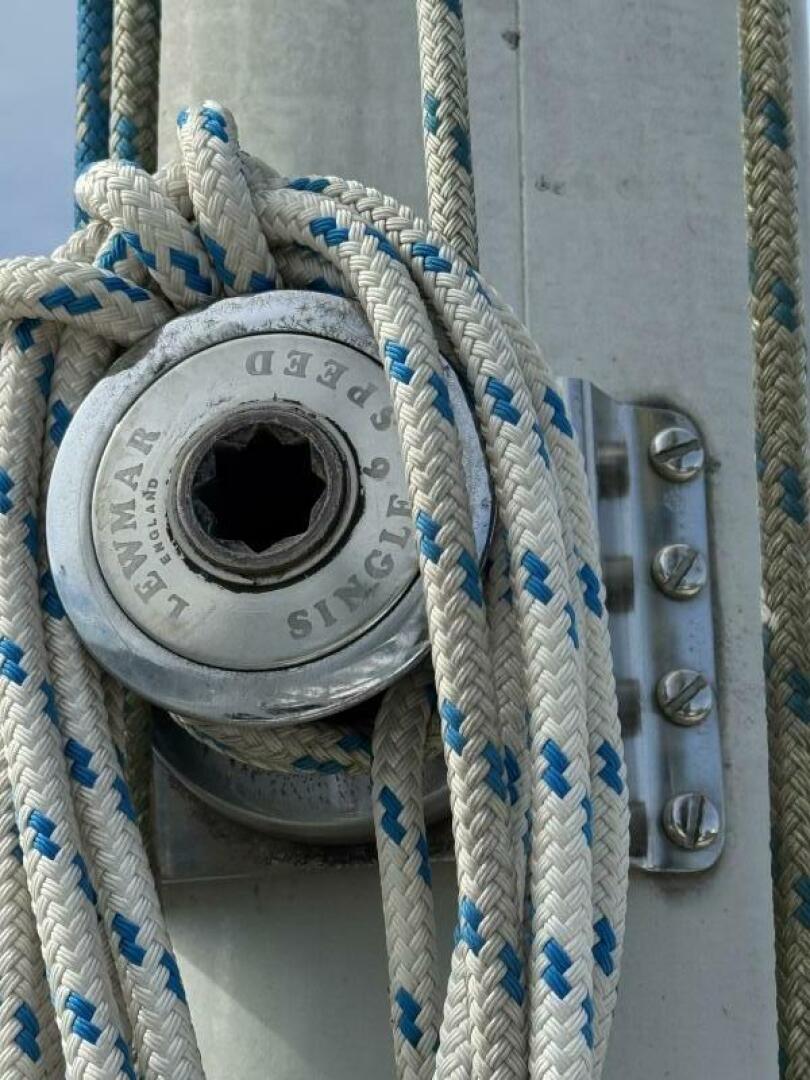 Slide: The Image of Cape Dory 31 1984 - 5317970