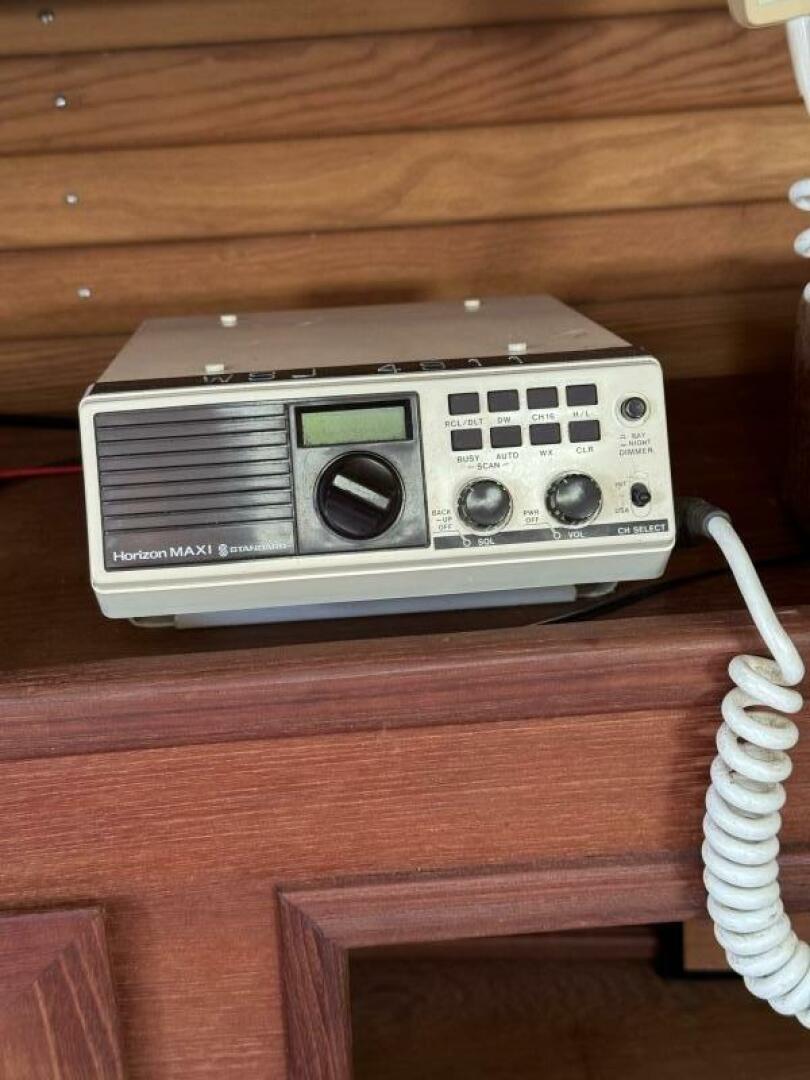 Slide: The Image of Cape Dory 31 1984 - 5317979