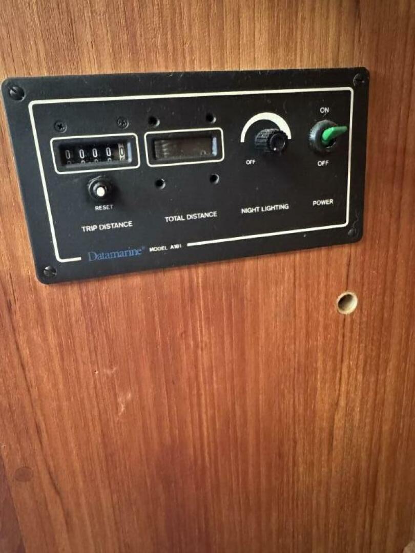 Slide: The Image of Cape Dory 31 1984 - 5317981