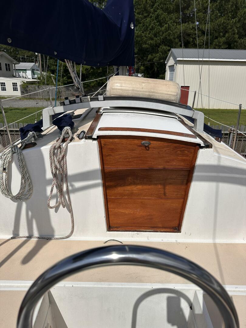 Slide: The Image of Cape Dory 31 1984 - 5492469