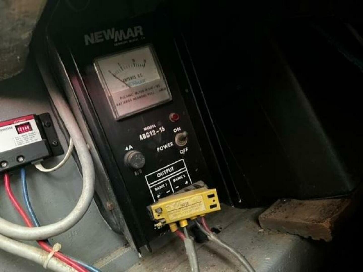 Slide: The Image of NEWMAR Amp Meter - 4461509