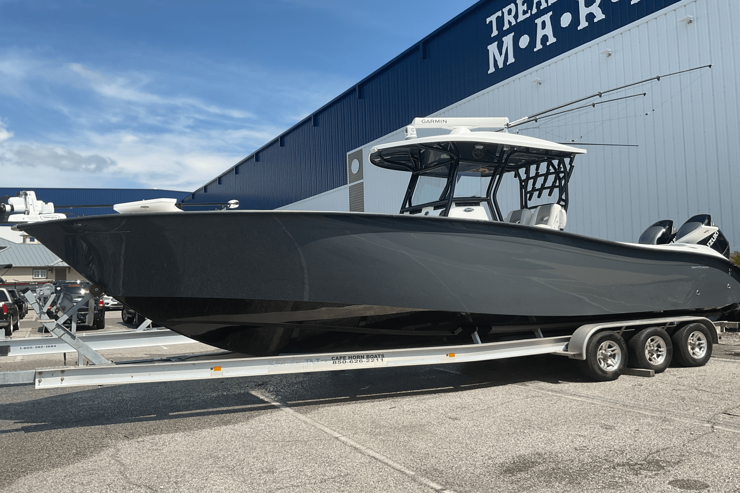 Slide: The Image of Cape Horn 32 XS 2018 - 1