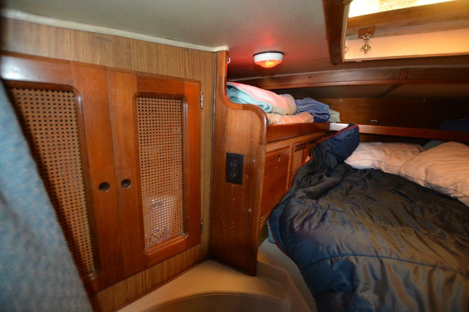 Slide: The Image of Capital Gulf Pilothouse 1986 - 5094768