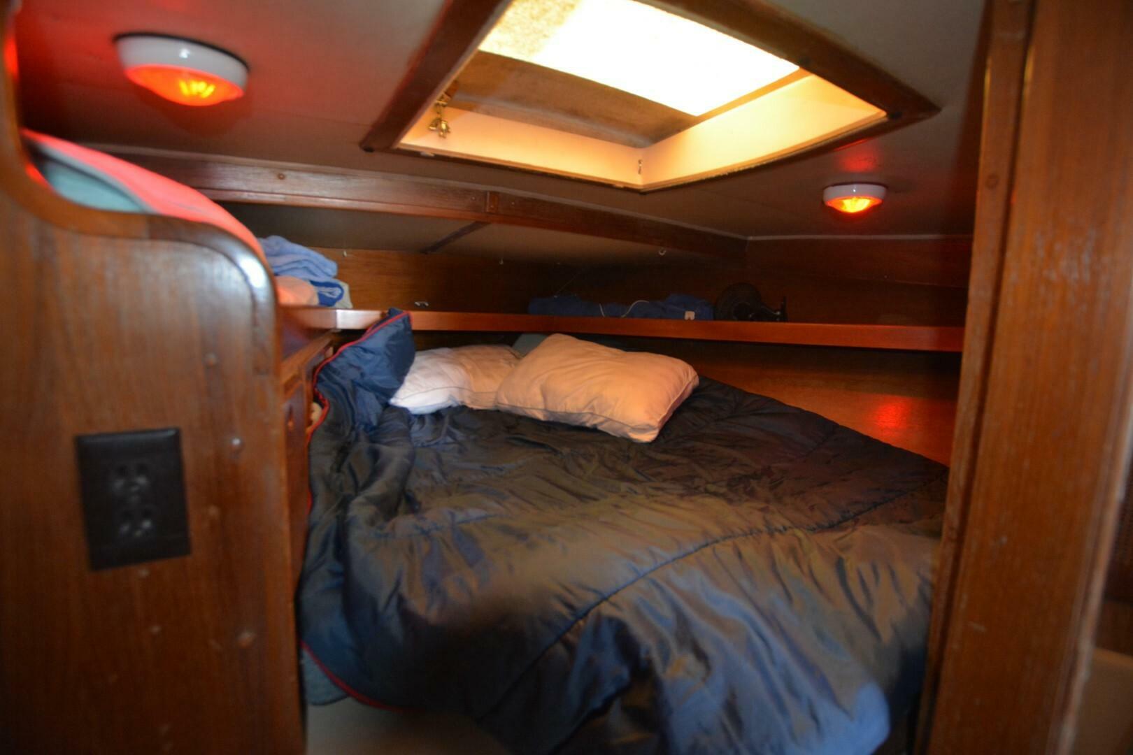 Slide: The Image of Capital Gulf Pilothouse 1986 - 5094766