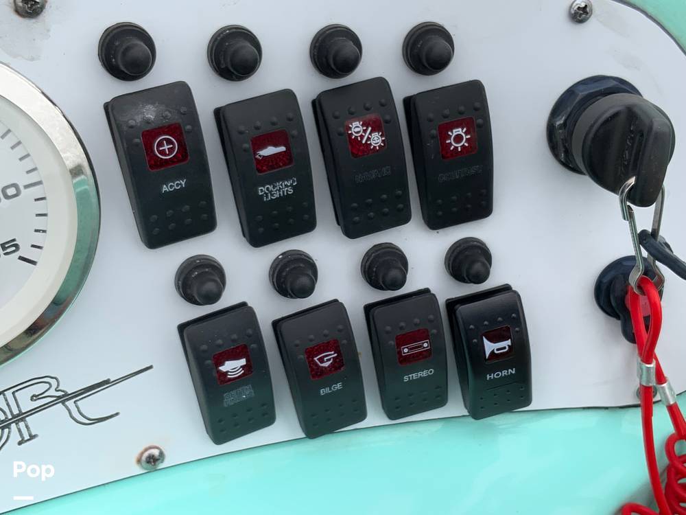 Slide: The Image of Caravelle Razor 216 FSP 2018 - 14928900