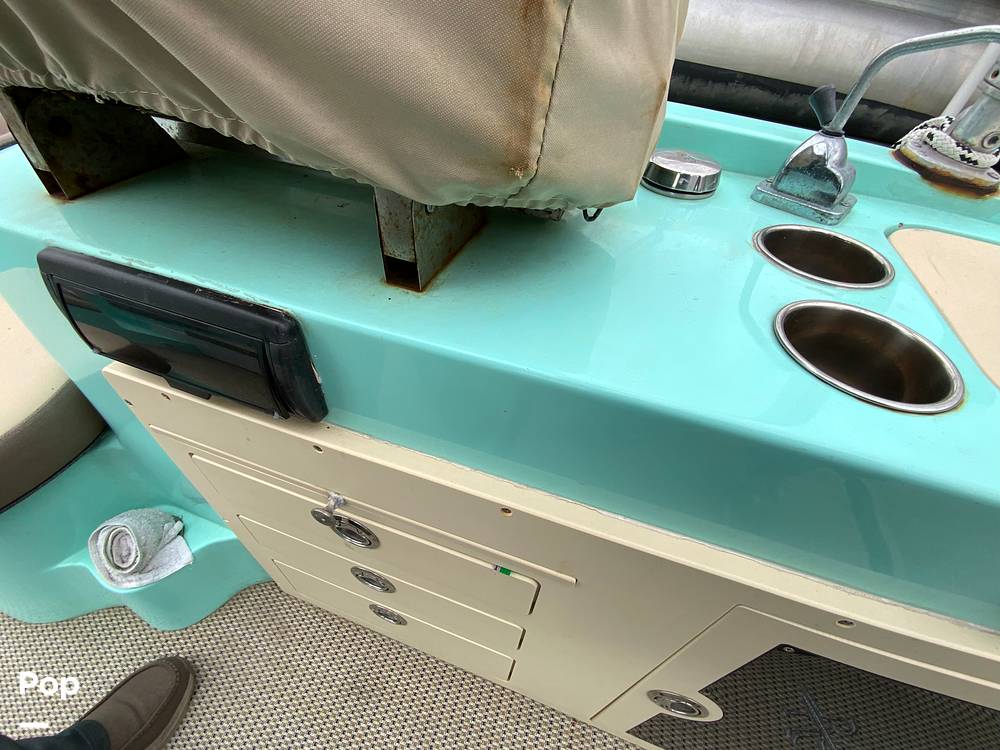 Slide: The Image of Caravelle Razor 216 FSP 2018 - 14928887
