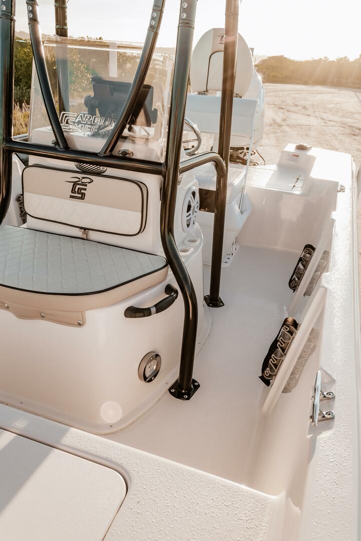 Slide: The Image of Carolina 162CC 2022 - 3953083