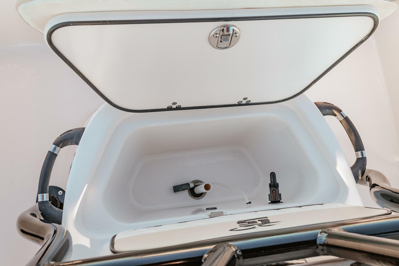 Slide: The Image of Carolina 162CC 2022 - 3953091