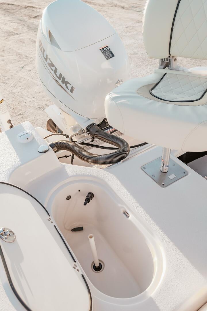 Slide: The Image of Carolina 162CC 2022 - 3953095