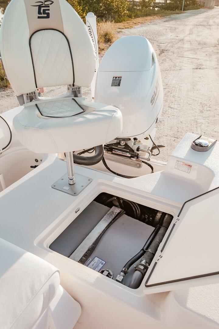 Slide: The Image of Carolina 162CC 2022 - 3953096