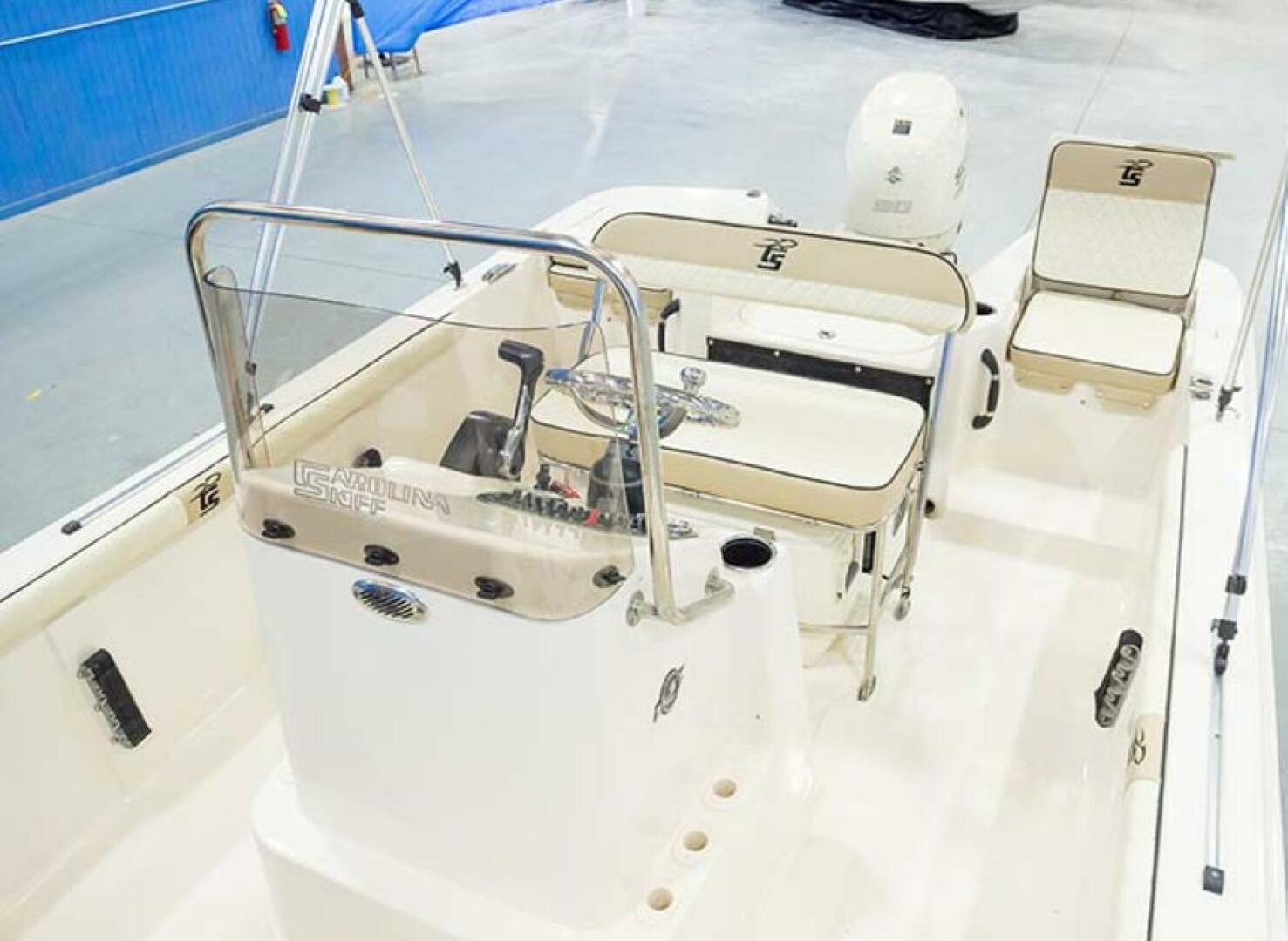 Slide: The Image of Carolina 17 LS 2025 - 4340870