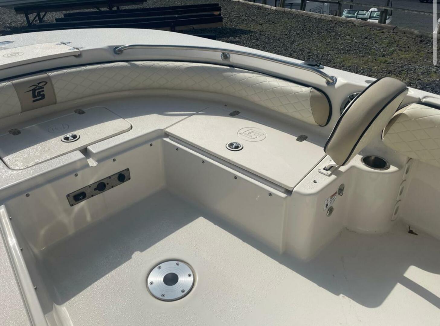 Slide: The Image of Carolina 21 Ultra Elite 2022 - 5511607