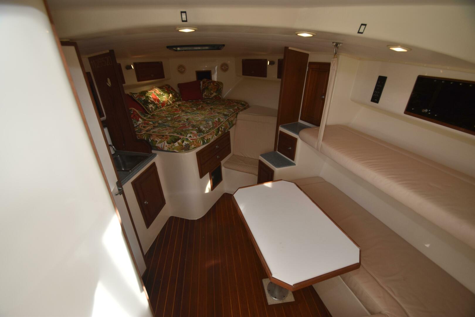 Slide: The Image of Carolina 35 Express 2001 - 4738560