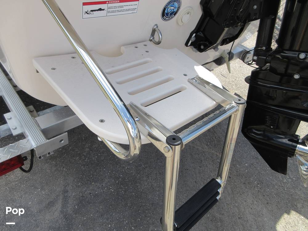 Slide: The Image of Carolina E16 JVX CC 2024 - 15396428