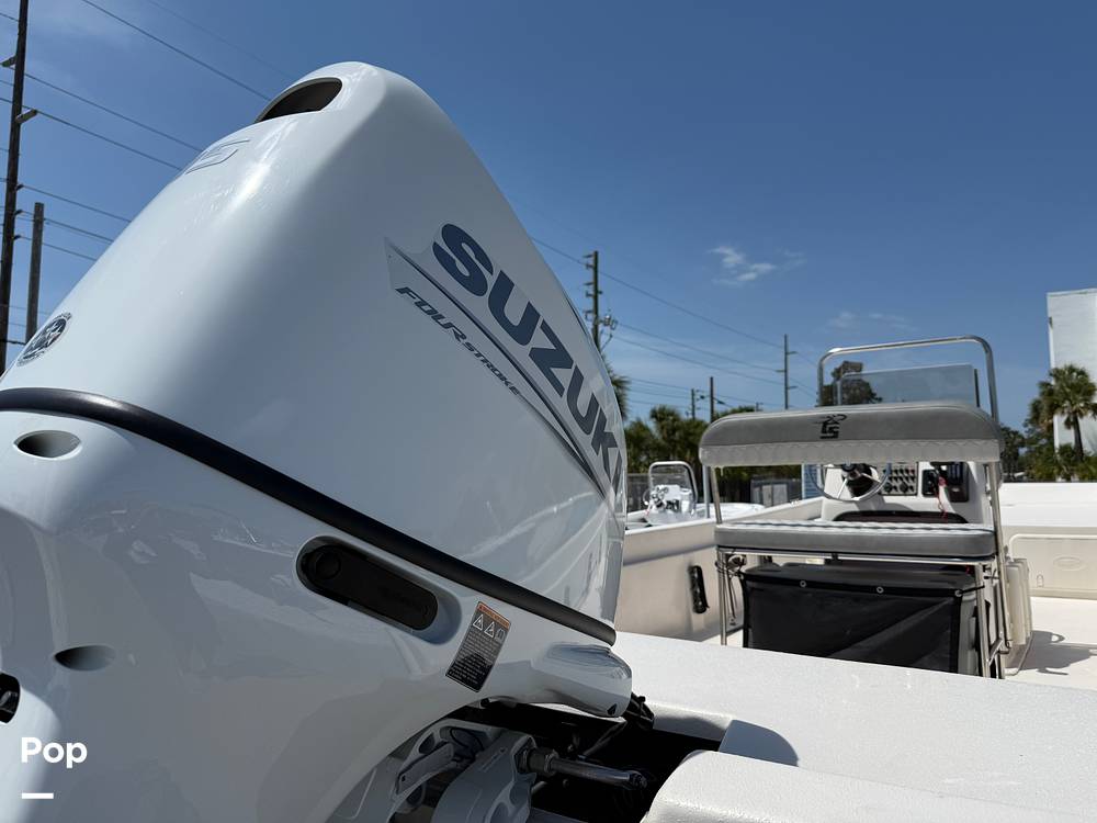 Slide: The Image of Carolina E21 DLX 2024 - 15395248