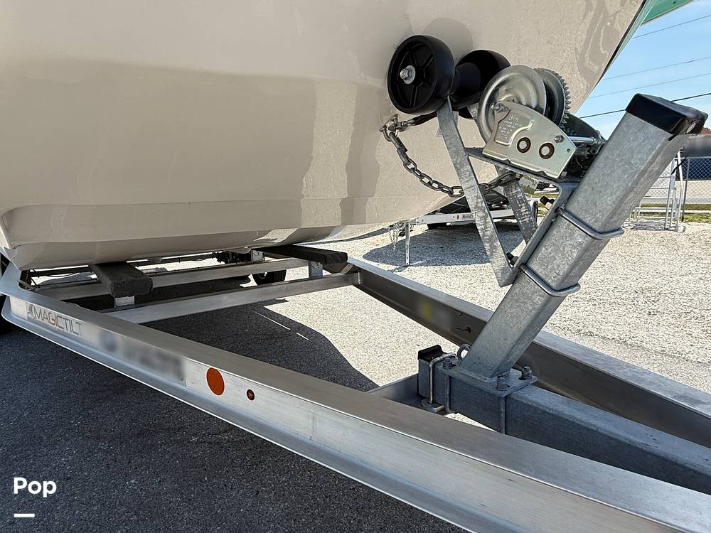 Slide: The Image of Carolina E21 DLX 2024 - 15395269