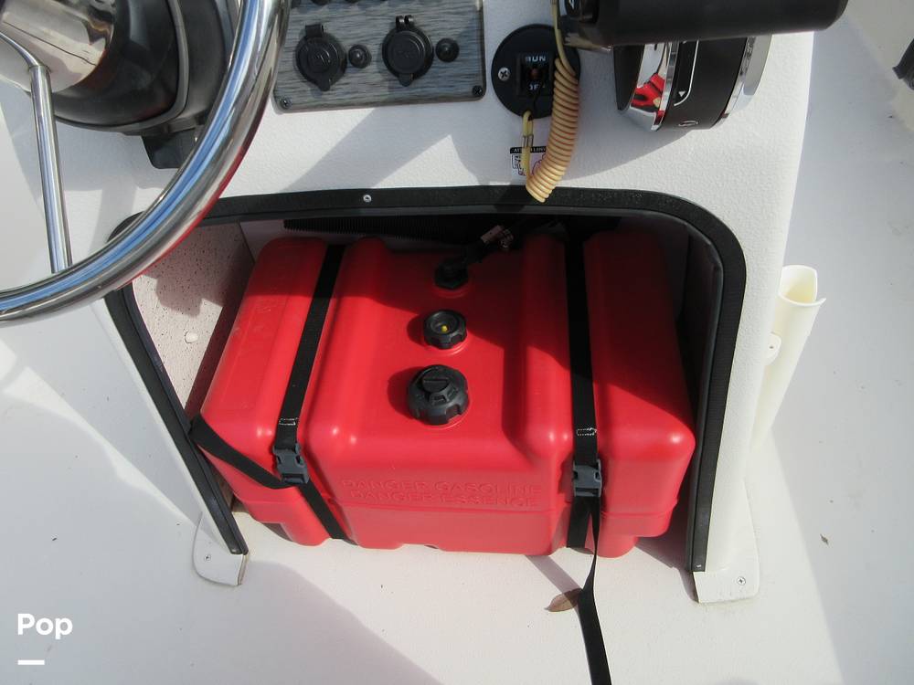 Slide: The Image of Carolina E24 DLX CC 2024 - 15451967