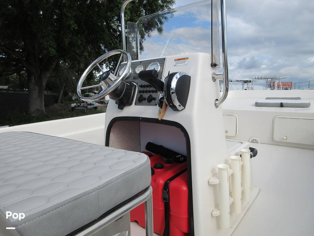 Slide: The Image of Carolina E24 DLX CC 2024 - 15451969