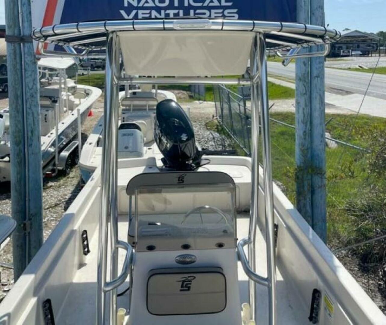 Slide: The Image of Carolina E24 DLX CC 2024 - 5167997