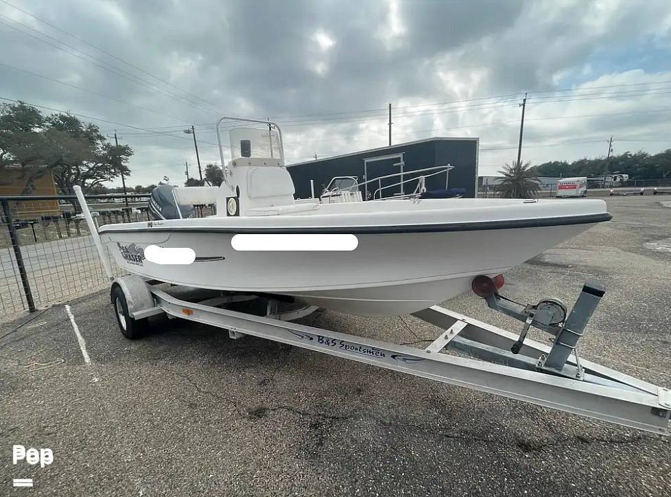 Slide: The Image of Carolina Sea Chaser 190 Bay Runner 2004 - 5
