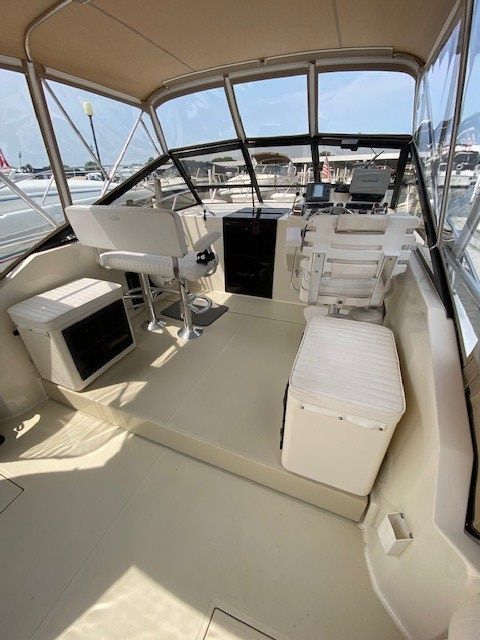 Slide: The Image of Carolina Classic 28 2000 - 4