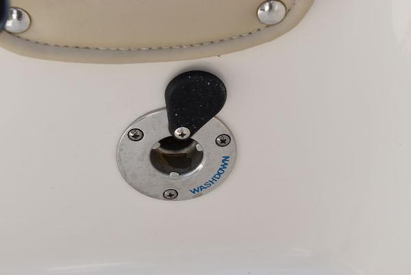 Slide: The Image of Carolina Skiff 19 LS 2021 - 50