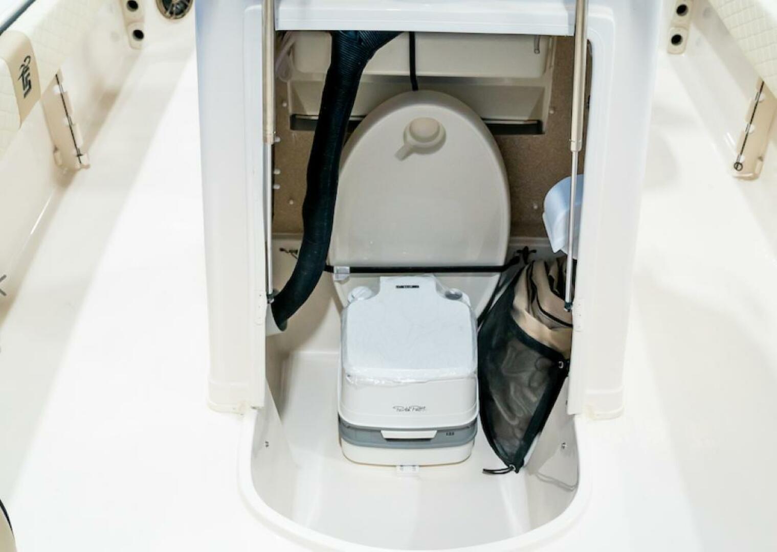 Slide: The Image of Carolina Skiff 21 Ultra Elite 2025 - 4337927