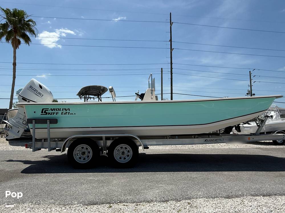Slide: The Image of Carolina Skiff E21 DLX 2024 - 15395185