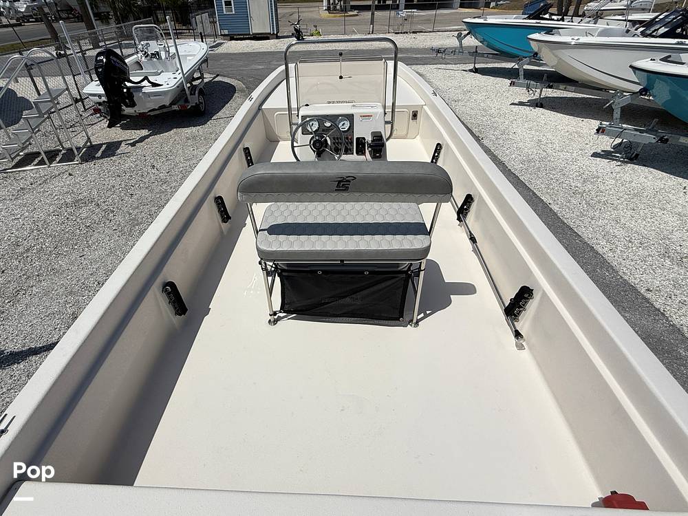 Slide: The Image of Carolina Skiff E21 DLX 2024 - 15395196