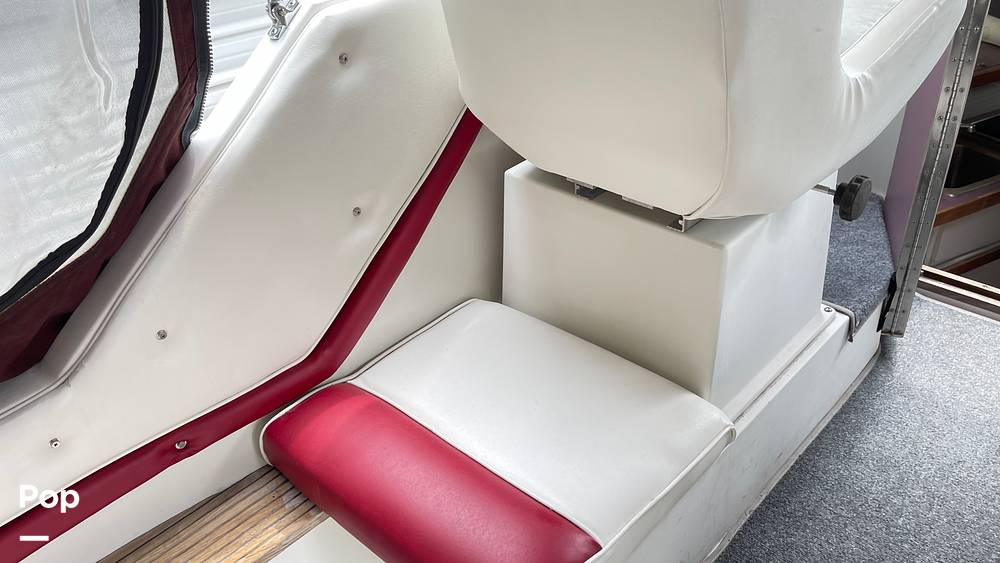 Slide: The Image of Carver 2757 Montego Dual Cabin 1987 - 10967830