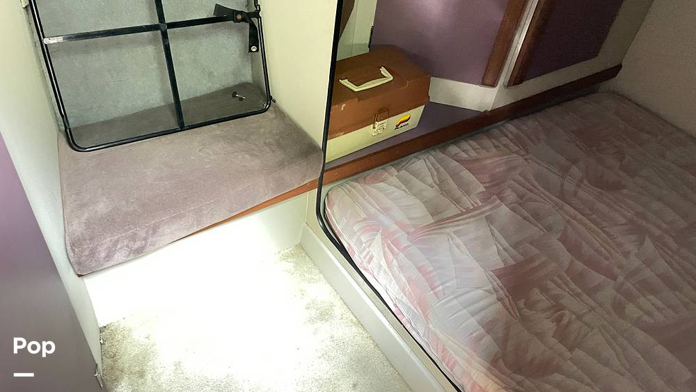 Slide: The Image of Carver 2757 Montego Dual Cabin 1987 - 10967737