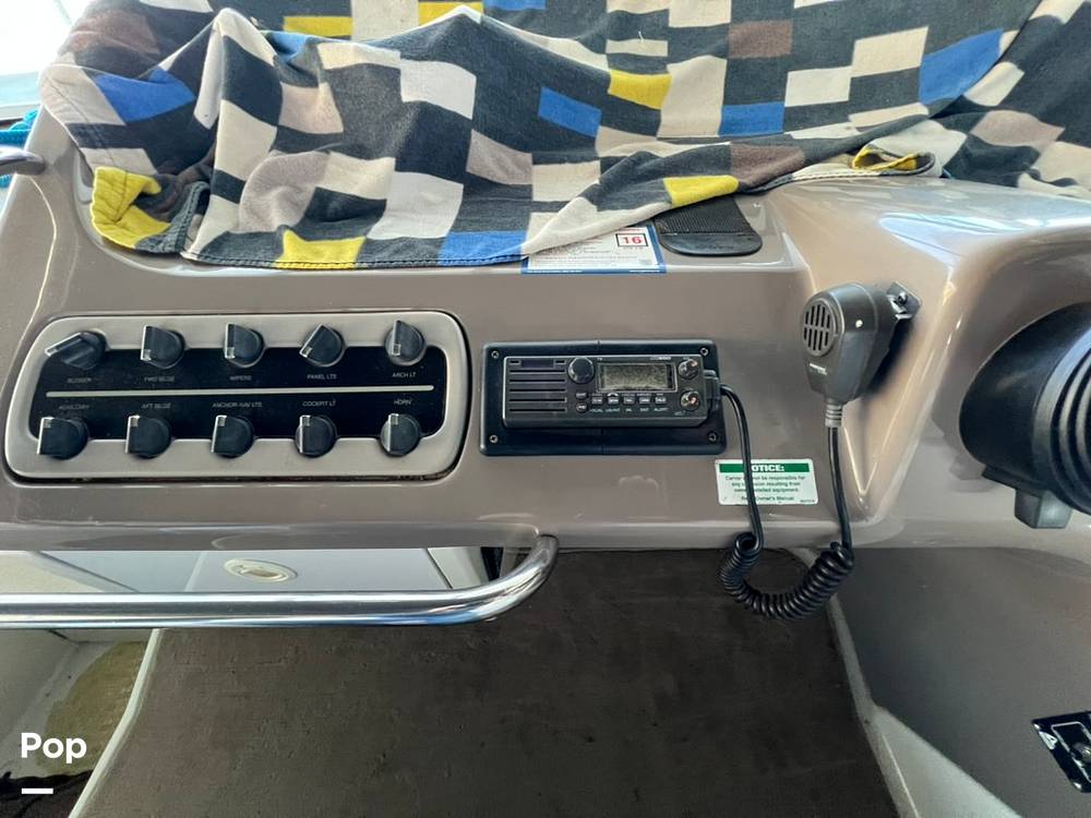 Slide: The Image of Carver 310 Express 1997 - 15289463