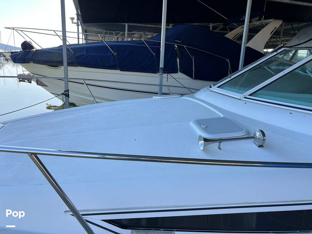 Slide: The Image of Carver 310 Express 1997 - 15289475