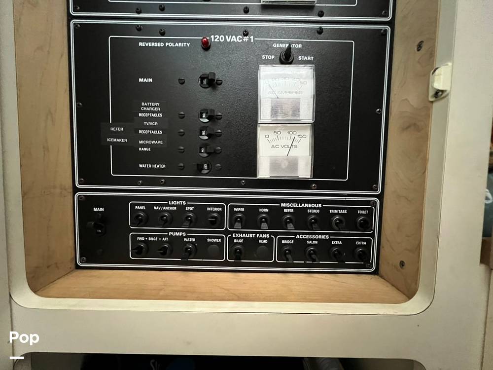 Slide: The Image of Carver 310 Express 1997 - 15340641